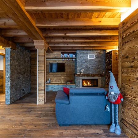 Апартаменти Nido Del Brenta Мадонна-ді-Кампільйо Екстер'єр фото